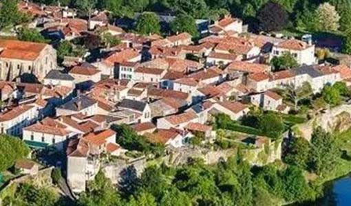 青羊回乡建别墅为什么一定要选专业乡墅公司