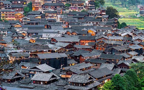 青羊6种常见的外墙仿石漆施工工艺！